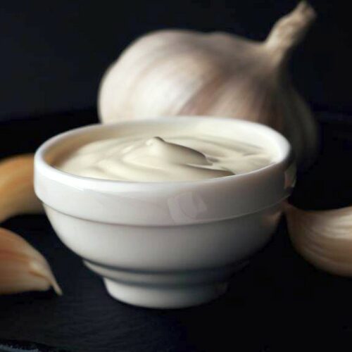 secret garlic sauce - toum