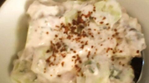 Yogurt Salad With Cucumbers