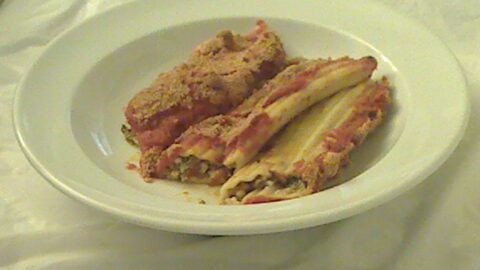Manicotti Served