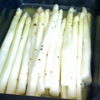 Marinated White Asparagus