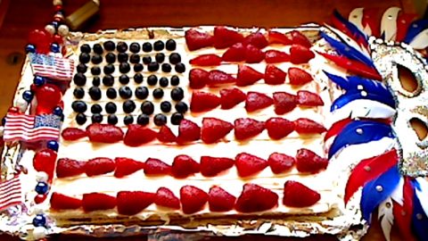 No-bake 4th of July tort wafer cake