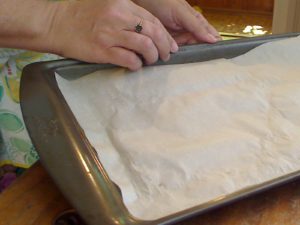 Parchment line pan