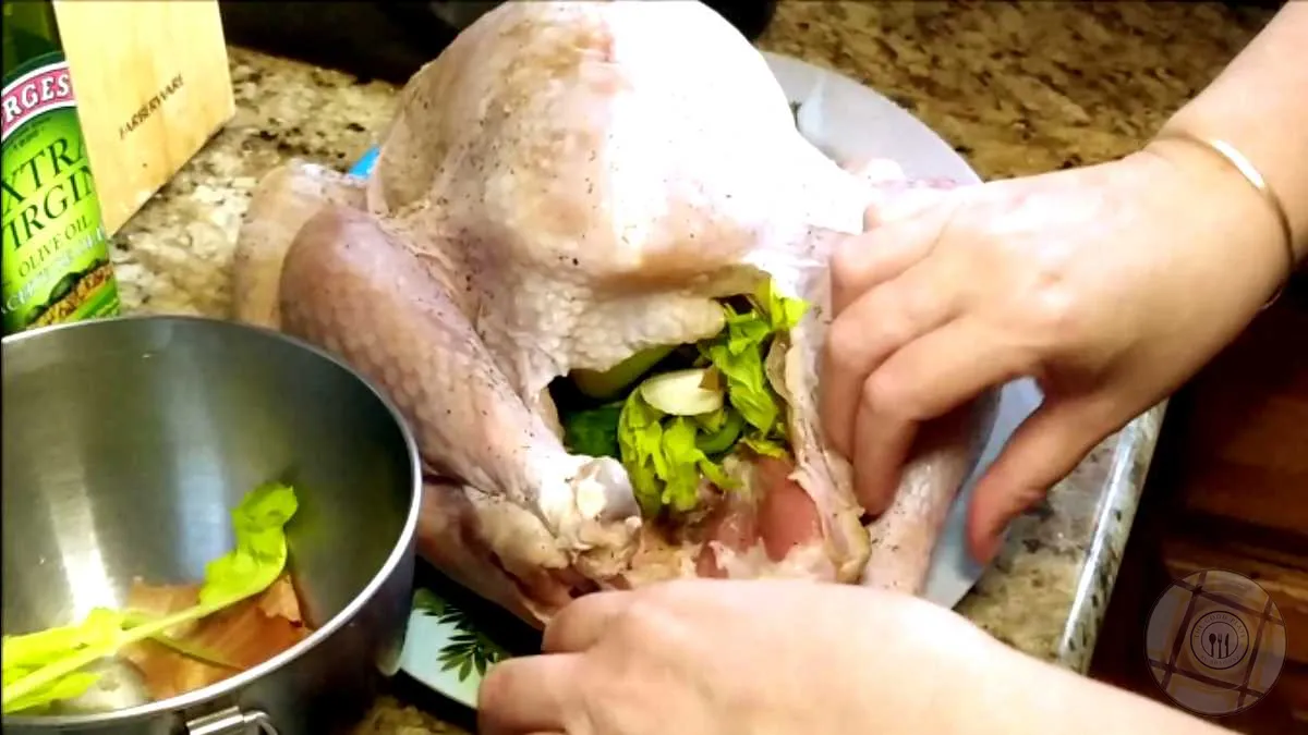 How To Make A Perfect Nesco Electric Roaster Turkey Stuff How To Make A Perfect Nesco Electric Roaster Turkey Stuff
