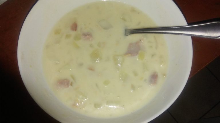 Hearty Clam Chowder