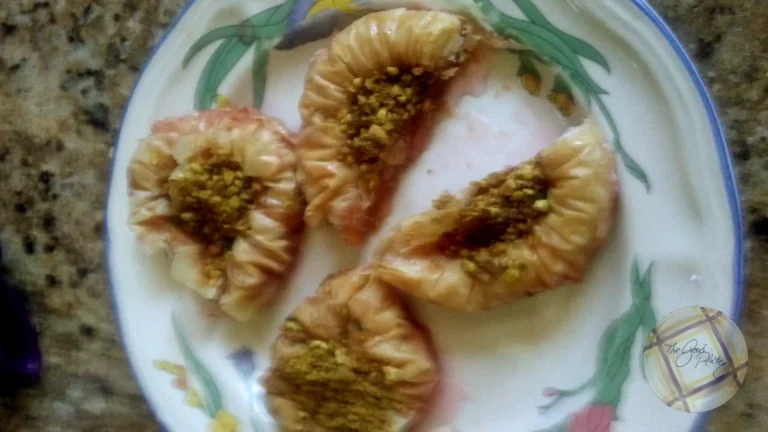 Round Pistachio Baklava