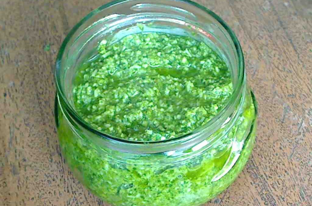 Fresh Basil and Pine Nut Pesto
