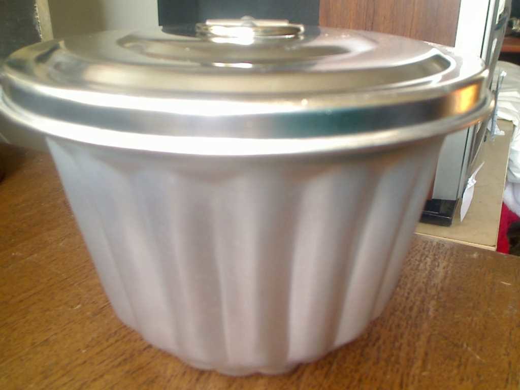 Metal Pudding Mold