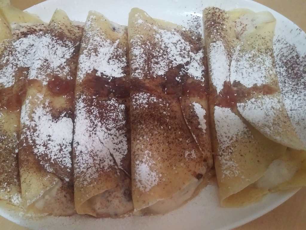 Crepes with Ricotta Rose Filling