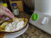 How to make clam dip in a Braun food processor