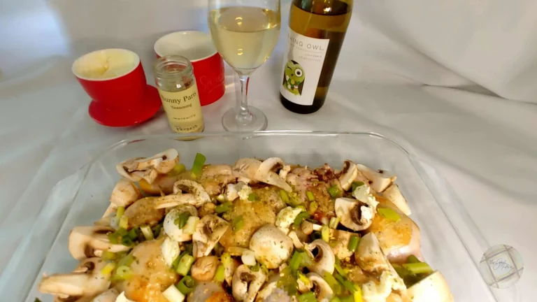 Baked Chicken with Mushrooms and Wine