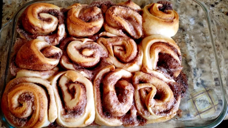 Chocolate Almond Cinnamon Rolls