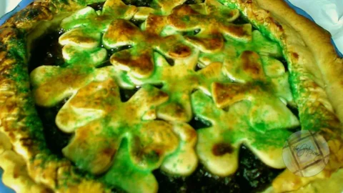 Snake And Shamrock Pie Served