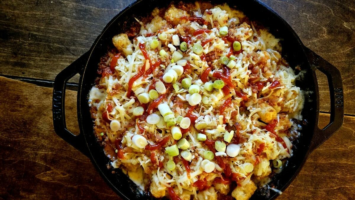 Spicy Cheeseburger Casserole Served