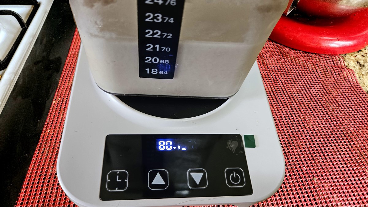 Sourdough Starter Warmer Josephine