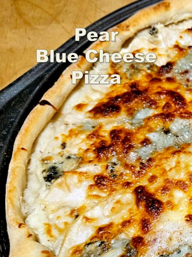 Pear and Blue Cheese Pizza with Roasted Garlic