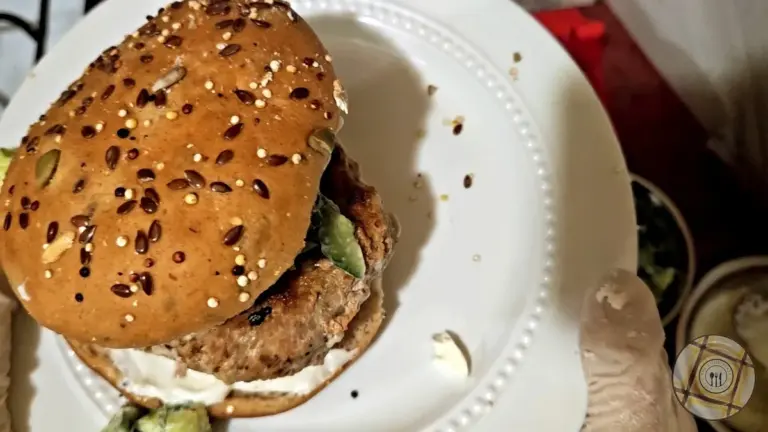 Rosemarie Turkey Burger Plated1