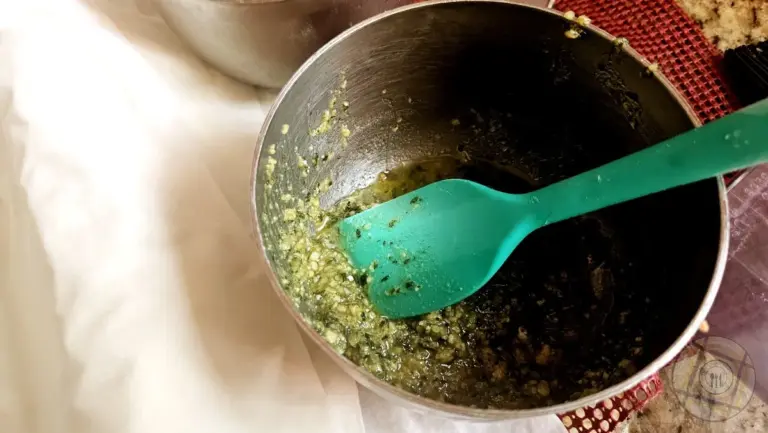 Cherry Tomato Phyllo Tart Pesto Sauce