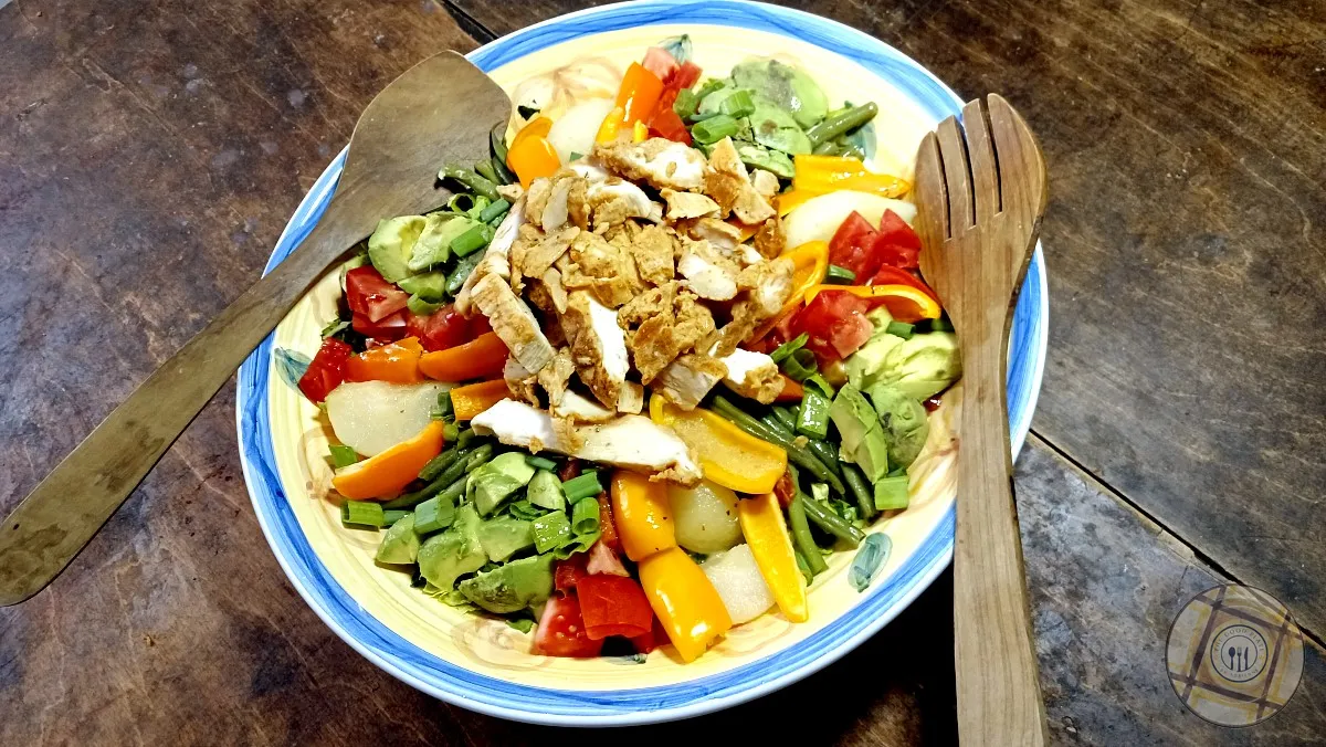 Freds' Style Chicken Salad Served2